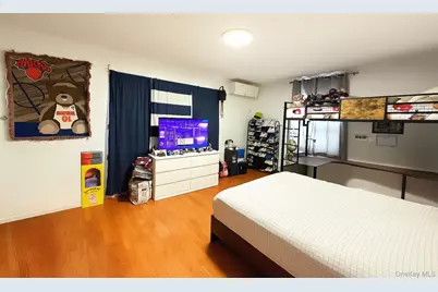 73-60 198th Street, Fresh Meadows, NY 11366 - Photo 3