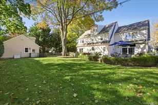 136 Locust St, Garden City, NY 11530 - Photo 39