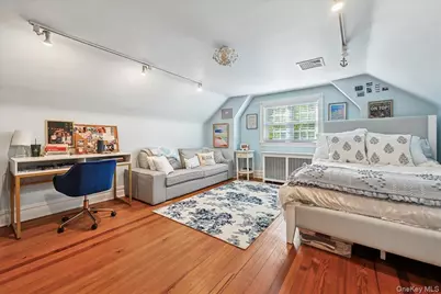 136 Locust Street, Garden City, NY 11530 - Photo 25