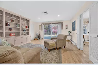 25 Shelbourne Lane, Stony Brook, NY 11790 - Photo 15