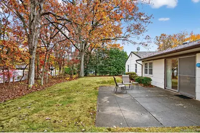 25 Shelbourne Lane, Stony Brook, NY 11790 - Photo 27