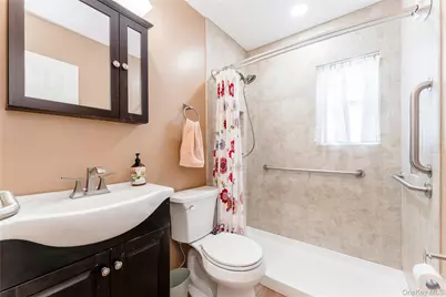 1140 Braxton Street, Uniondale, NY 11553 - Photo 13