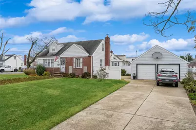 1140 Braxton Street, Uniondale, NY 11553 - Photo 19