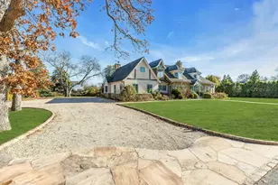 249 Gerritsen Ave, Bayport, NY 11705 - Photo 3