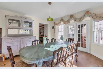 249 Gerritsen Avenue, Bayport, NY 11705 - Photo 9