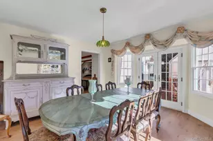 249 Gerritsen Ave, Bayport, NY 11705 - Photo 9