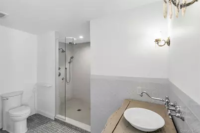 249 Gerritsen Avenue, Bayport, NY 11705 - Photo 33