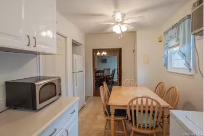 10 Grand Street, Smithtown, NY 11787 - Photo 9