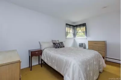 10 Grand Street, Smithtown, NY 11787 - Photo 13