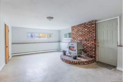 10 Grand Street, Smithtown, NY 11787 - Photo 17