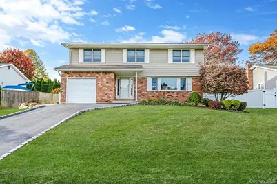 106 Fifty Acre Road S, Smithtown, NY 11787 - Photo 27