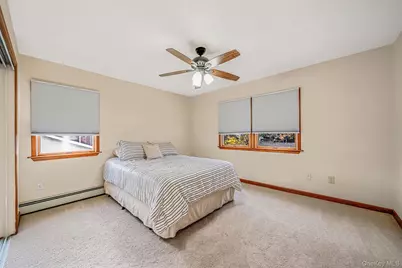 106 Fifty Acre Road S, Smithtown, NY 11787 - Photo 13