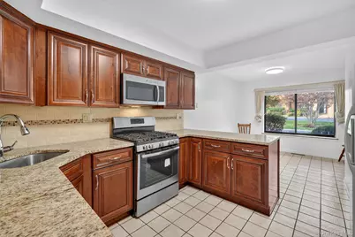 200 California Road #9, Bronxville, NY 10708 - Photo 11