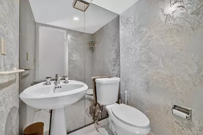 200 California Road #9, Bronxville, NY 10708 - Photo 21