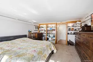 49 S Bay Ave, Amityville, NY 11701 - Photo 21