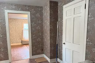 832 Dutchess Turnpike, Poughkeepsie, NY 12603 - Photo 15