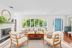 32 Hennessey Dr, Huntington, NY 11743 - Photo 3