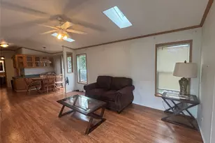 1661 Old Country Rd, Riverhead, NY 11901 - Photo 7