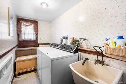 3651 Woodbridge Lane N, Wantagh, NY 11793 - Photo 23