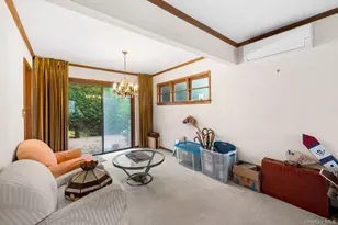 3651 Woodbridge Ln N, Wantagh, NY 11793 - Photo 7