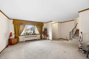 3651 Woodbridge Ln N, Wantagh, NY 11793 - Photo 5