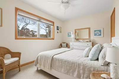 21 Woodridge Road, Hampton Bays, NY 11946 - Photo 19