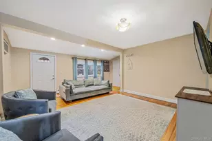 291 Terry Rd, Smithtown, NY 11787 - Photo 5