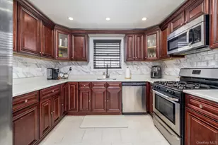 194-16 116th Ave, Saint Albans, NY 11412 - Photo 9