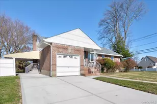 95 Harold Ave, Hempstead, NY 11550 - Photo 3