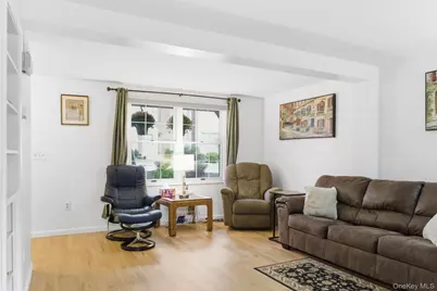 904 Kings Way #904, Carmel, NY 10512 - Photo 5