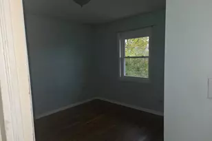 27 Grouse Dr, Brentwood, NY 11717 - Photo 7