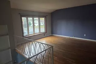 27 Grouse Dr, Brentwood, NY 11717 - Photo 3