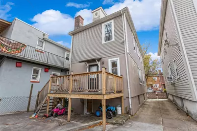 1646 Radcliff Avenue, Bronx, NY 10462 - Photo 27