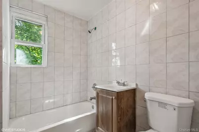 15 Stewart Place, Yonkers, NY 10701 - Photo 7