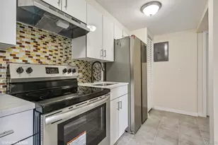 15 Stewart Pl, Yonkers, NY 10701 - Photo 23