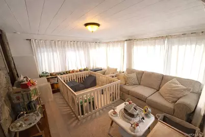 461 N Long Beach Road, Rockville Centre, NY 11570 - Photo 9