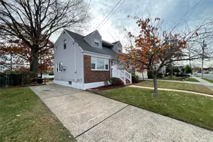 3305 1st St, Oceanside, NY 11572 - Photo 3