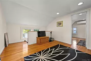 112-45 178th St, Addisleigh Park, NY 11433 - Photo 17