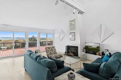 542 Dune Road, Westhampton, NY 11977 - Photo 5