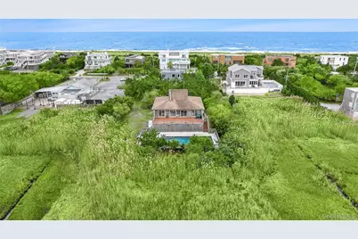 542 Dune Road, Westhampton, NY 11977 - Photo 1