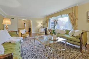 1 Elm Rd, Scarsdale, NY 10583 - Photo 7