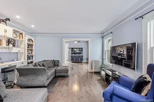 171-06 Bagley Ave, Flushing, NY 11358 - Photo 5