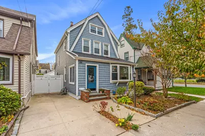 171-06 Bagley Avenue, Flushing, NY 11358 - Photo 23