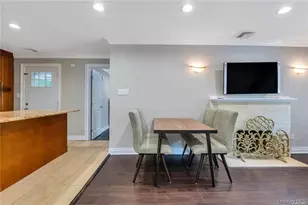 531 Old Country Rd, Plainview, NY 11803 - Photo 9