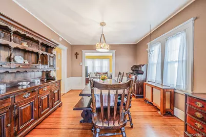 59 Robertson Road, Lynbrook, NY 11563 - Photo 7