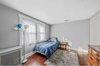 59 Robertson Road, Lynbrook, NY 11563 - Photo 17