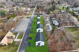 66 Lawrence Ave, Monticello, NY 12701 - Photo 3