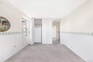 61-25 97th St, Rego Park, NY 11374 - Photo 15