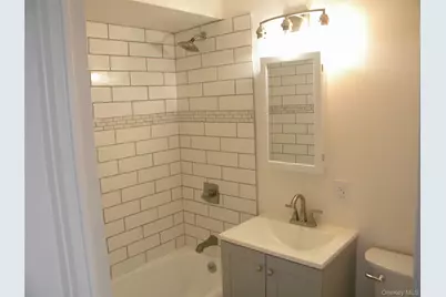 70-25 Yellowstone Boulevard #17Q, Forest Hills, NY 11375 - Photo 15