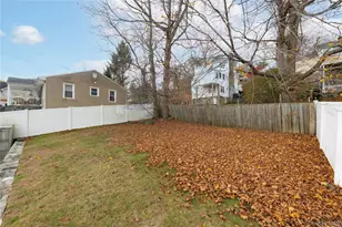 46 Entrance Way, Mahopac, NY 10541 - Photo 23